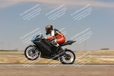 media/Jul-22-2022-TrackDaz (Fri) [[ca4971259a]]/Group B/130pm (Wheelie Bump)/
